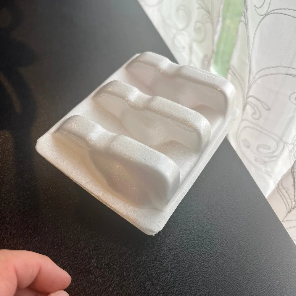 Avon Sure Winner 3 snow‎ buggy 2 oz.